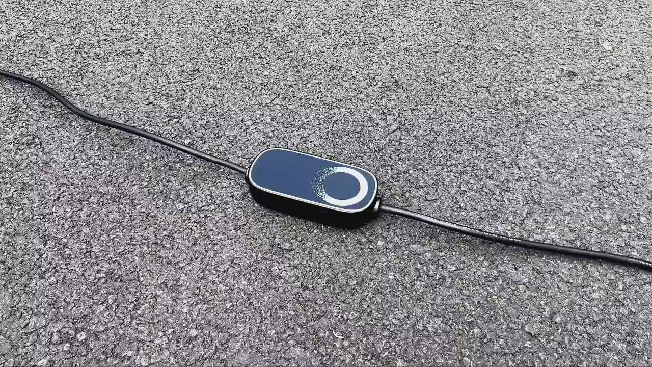 QD07 EV Charger Portable 3.5KW (16A)-7kw(32A) | Super charge Eletric car